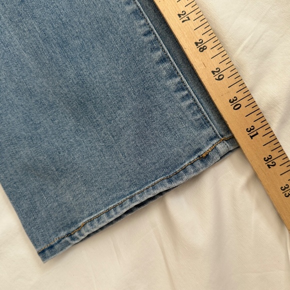 Old Navy Kicker Boot-Cut Women’s Jeans – Size 14 - Picture 4 of 7